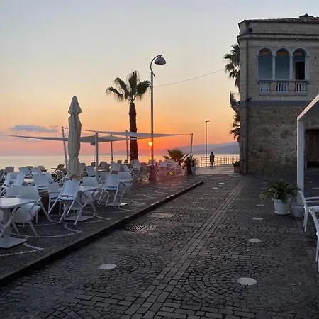 L'attico Del Capitano: Loft Con Terazza Sul Mare Apartment